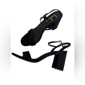 Lulu's Black Block Heel Faux Suede Ankle Strap Sandals Sz 9‎